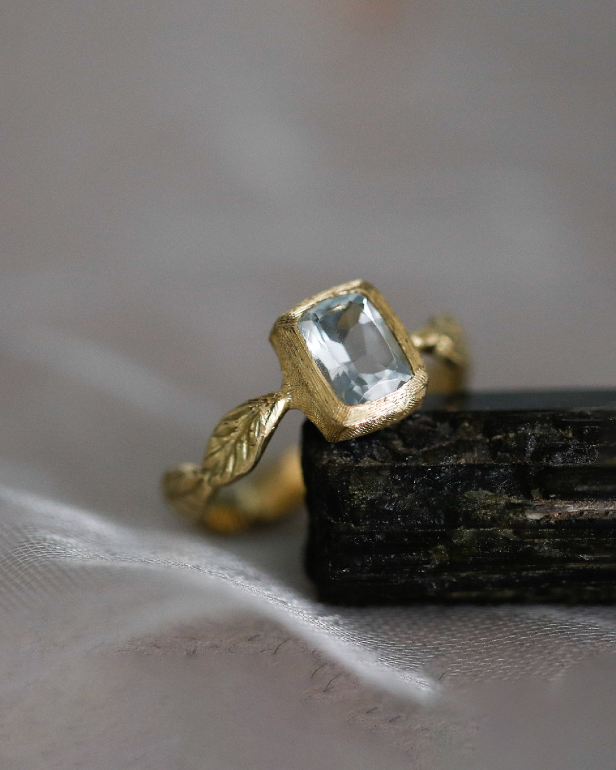 Anillo Augusta