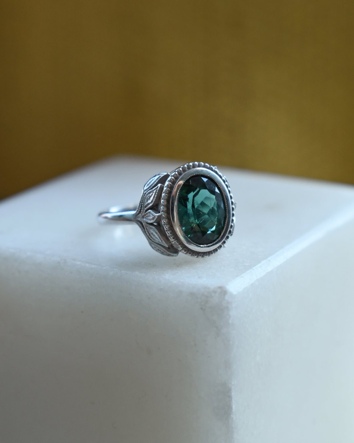 Anillo Santi