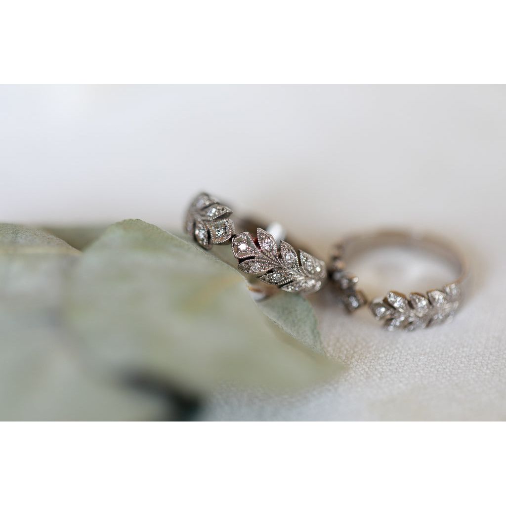 Anillo de Hojitas de Brillantes